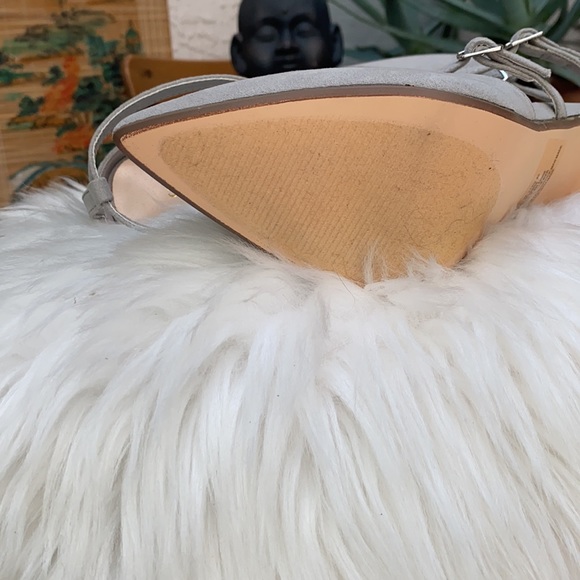 ๐๐SHOE DAZZLE POINTY TOE HEELS๐๐ - Picture 3 of 4